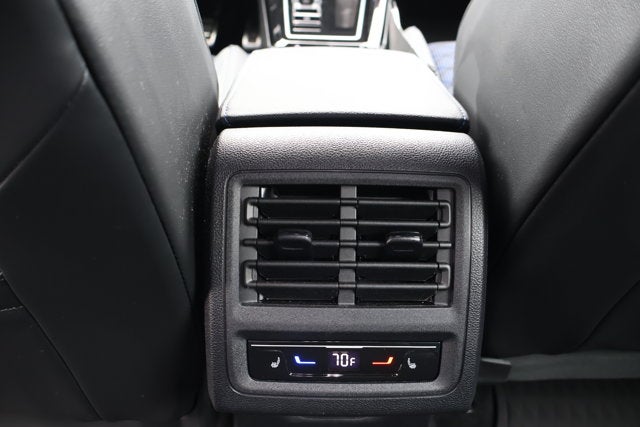 2026 Volkswagen Golf R Base