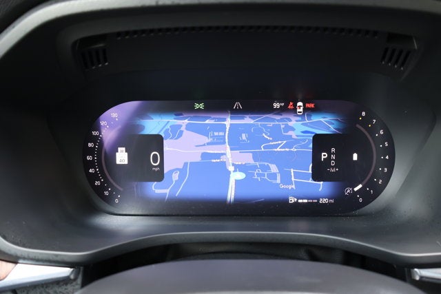 2024 Volvo XC60 Plus Dark Theme